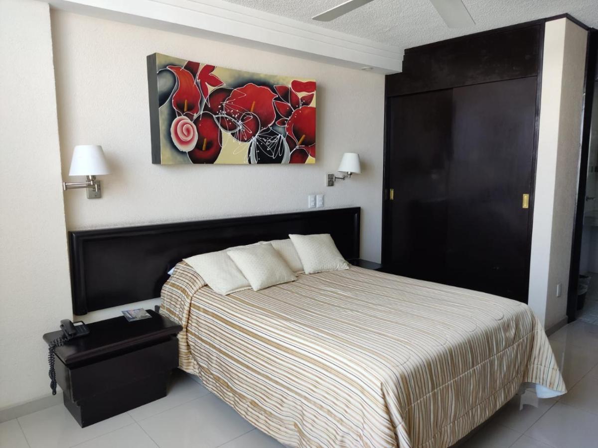 Hotel Mary Celaya Celaya  Kültér fotó