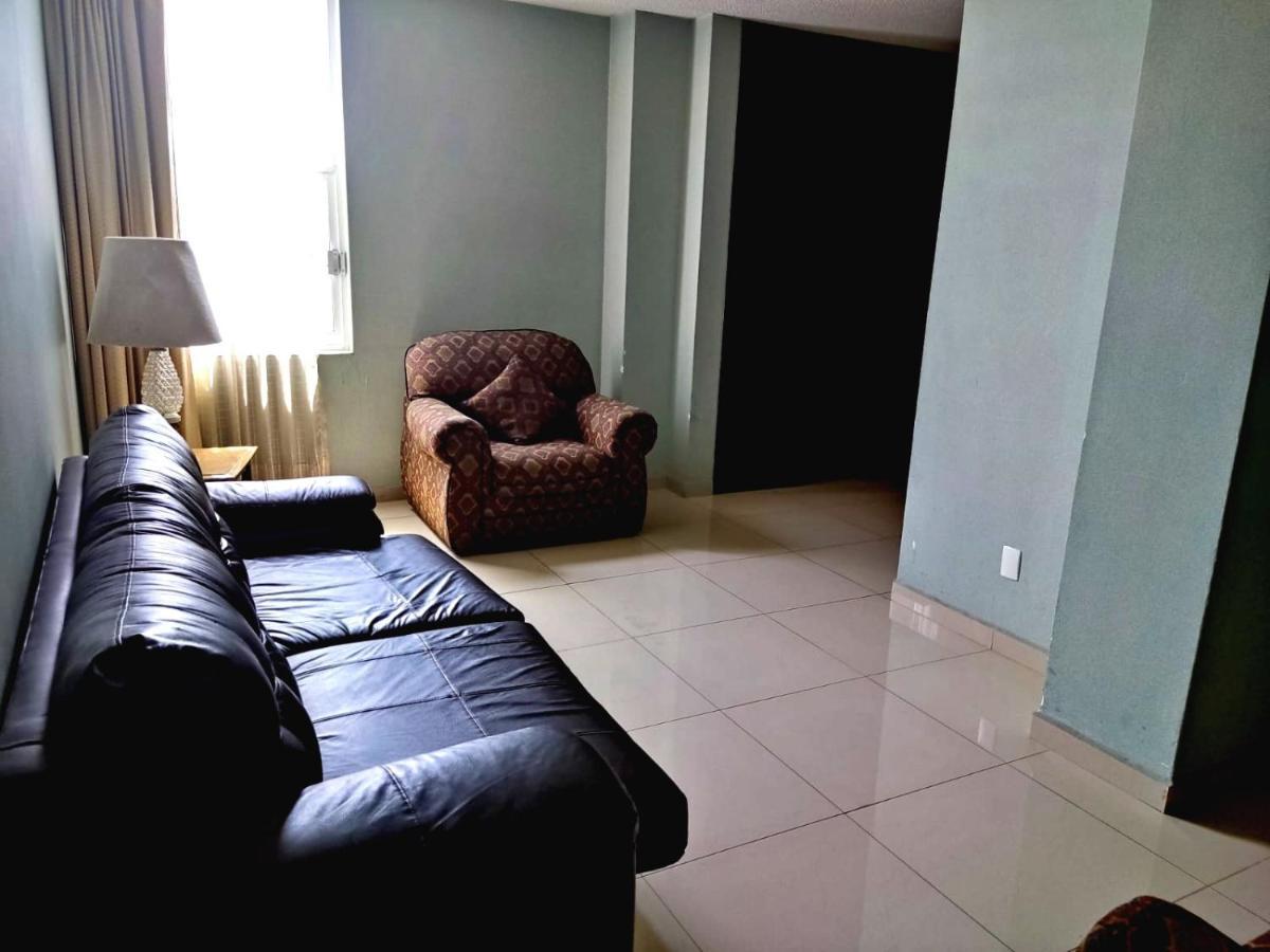 Hotel Mary Celaya Celaya  Kültér fotó