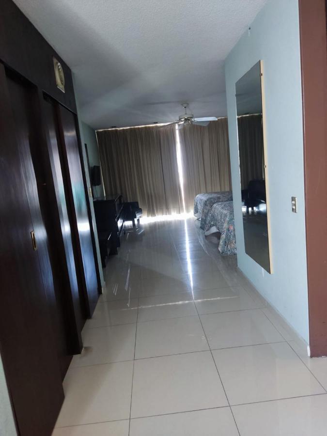 Hotel Mary Celaya Celaya  Kültér fotó